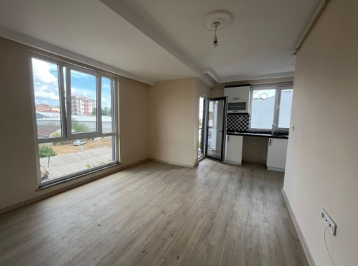 SULTANBEYLİ HAMİDİYE DE SATILIK 2+1 DUBLEKS DAİRE
