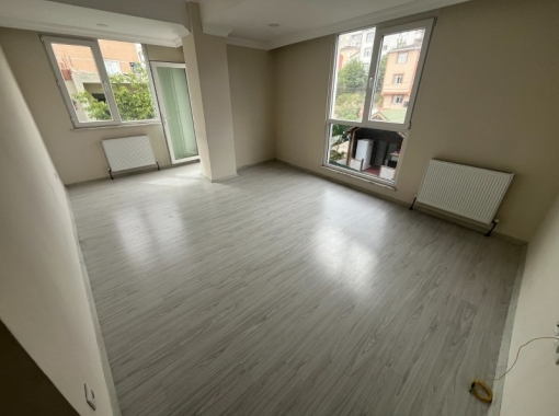SULTANBEYLİ HAMİDİYE DE SATILIK 2+1 DAİRE
